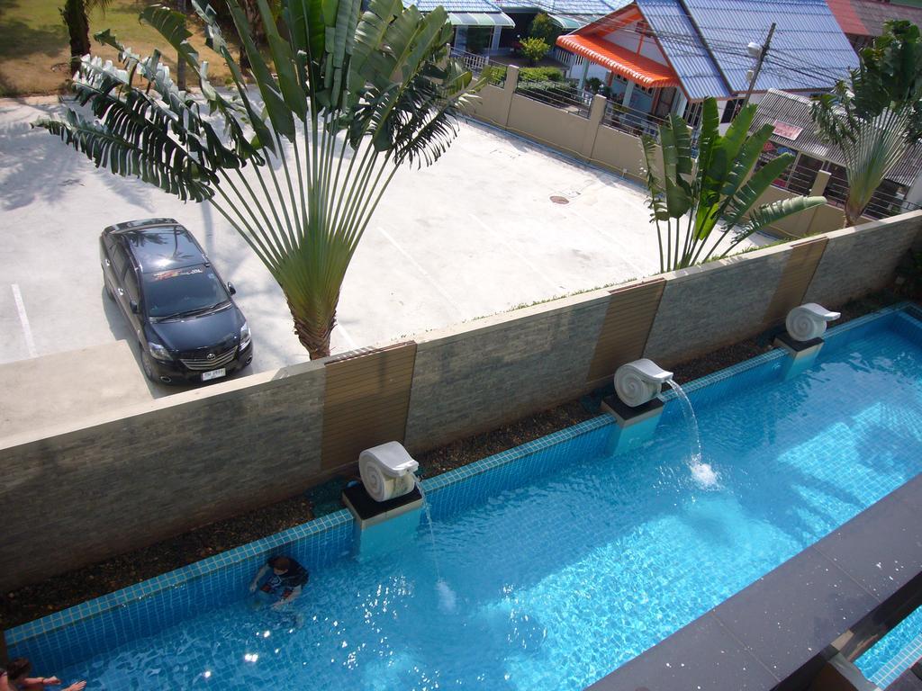 Chic Condominium Unit A303, A306, A307, A308, A406 Karon Esterno foto