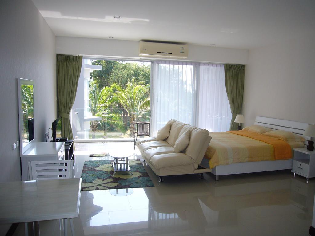 Chic Condominium Unit A303, A306, A307, A308, A406 Karon Esterno foto